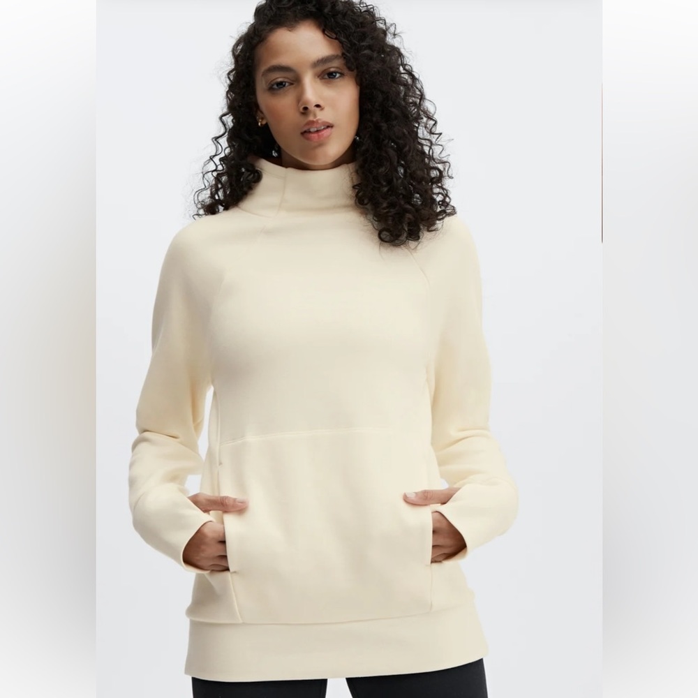 NWT fabletics Zaylee Funnel Neck Tunic